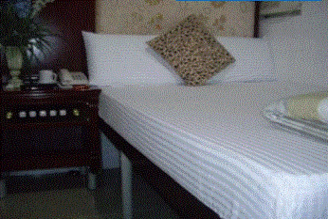 Canadian Hostel Hong Kong Exterior photo
